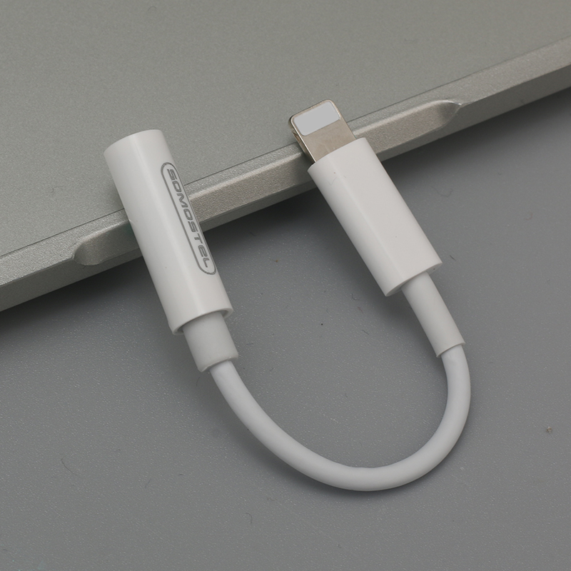 Hot sale 3.5 mm headphone adaptador for phone XR XS headphone audio adapter