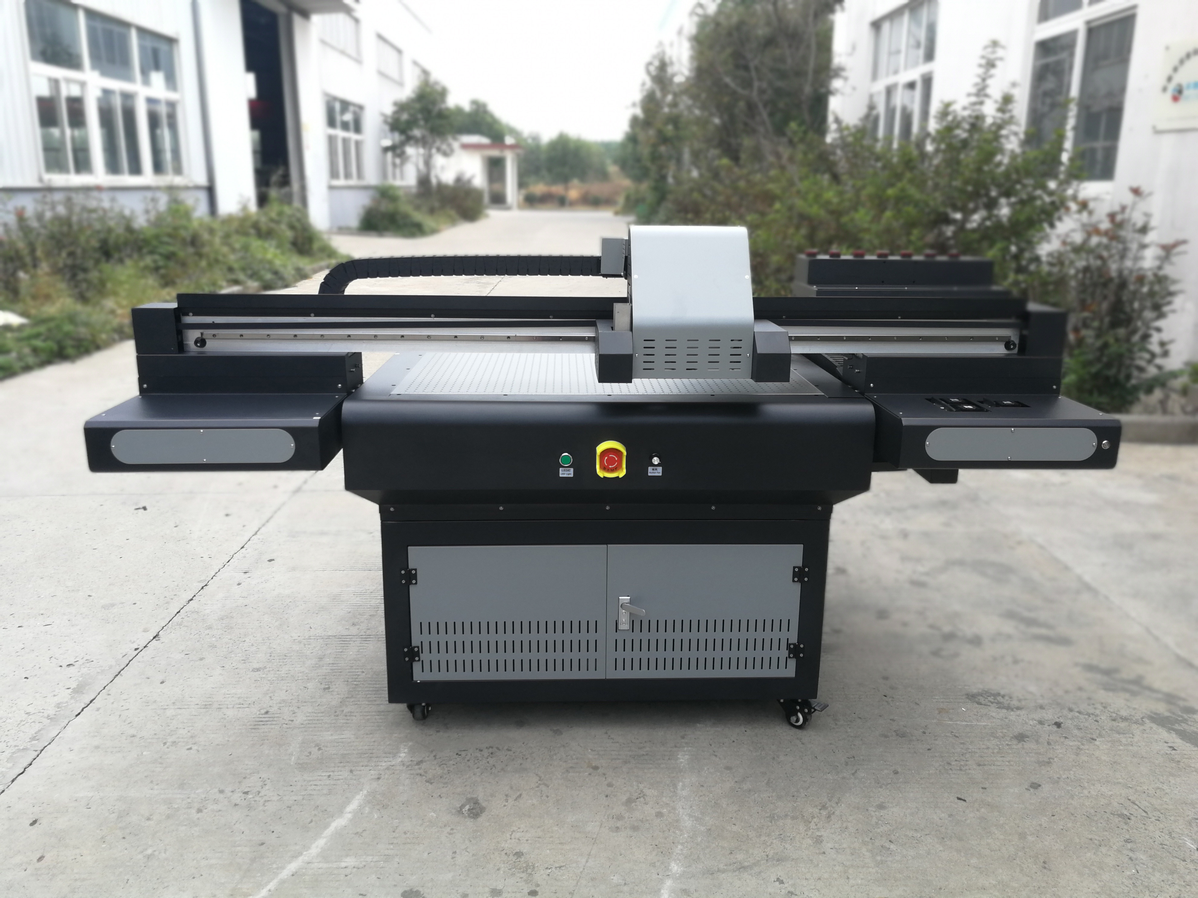 Планшетный УФ-принтер 6090 3d, размер A1, 3 шт., насадки tx800, CMYK + W +, УФ-лак, прямая печать на керамической/стеклянной/акриловой доске