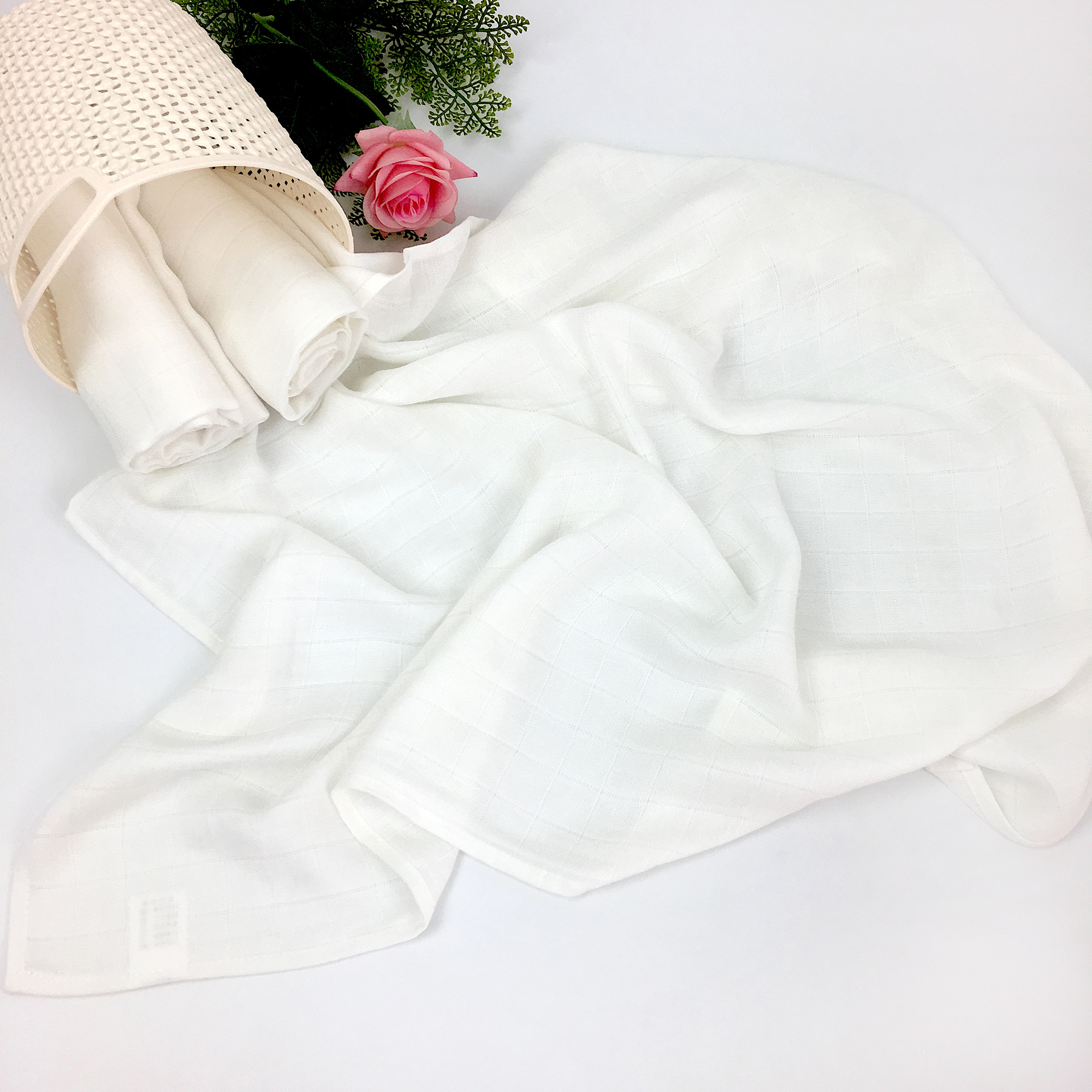 Hot Selling High Quality 2 Layers 40*40cm White 100% Bamboo Muslin Diaper Baby Nappies Set