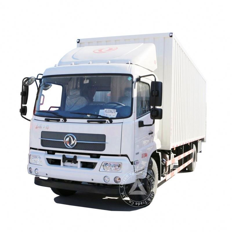 Dongfeng 4x2 сухой фургон (автофургон) с спальное место, 8 метров фургон Размер