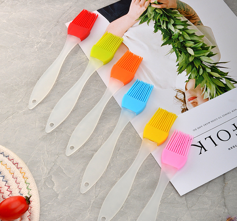 Manufacturer stock silicone oil brush small split type non-shedding barbecue seasoning brush high temperature baking brush