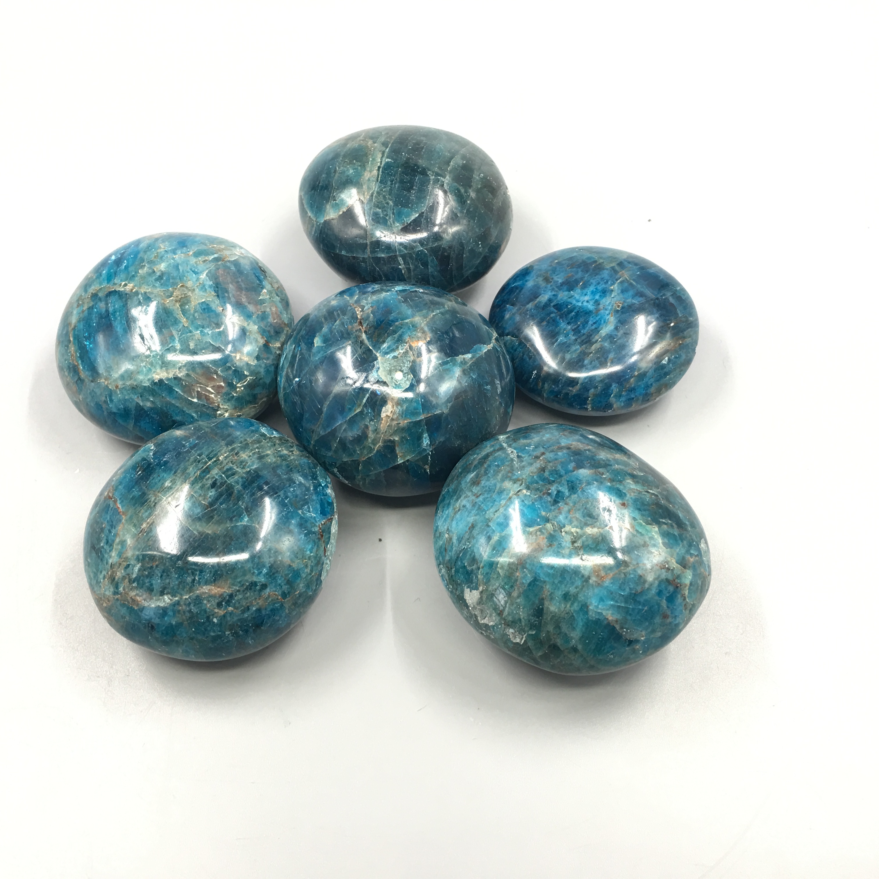 Wholesale High Quality crystal healing stones Apatite Round Semi Precious Stone Palm