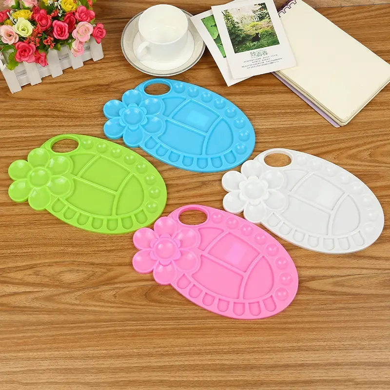 4colors Unique Design Hand Hold Flower Shaped Multifunction Palette Watercolor Acrylic Mixing Plastic Palette for Painting