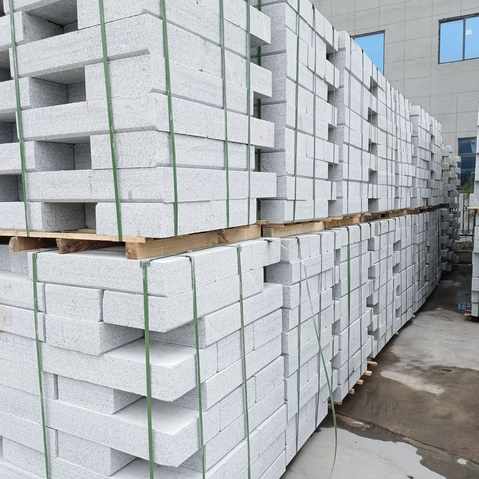Granite Road Stone Municipal Engineering Concrete Curb Stone Processing Paving Stone