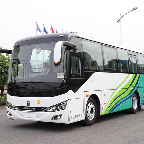 Africa Hot Sale Diesel 60 Seater Left Steering Euro 2 Emission Standard Long-distance Large Bus From China