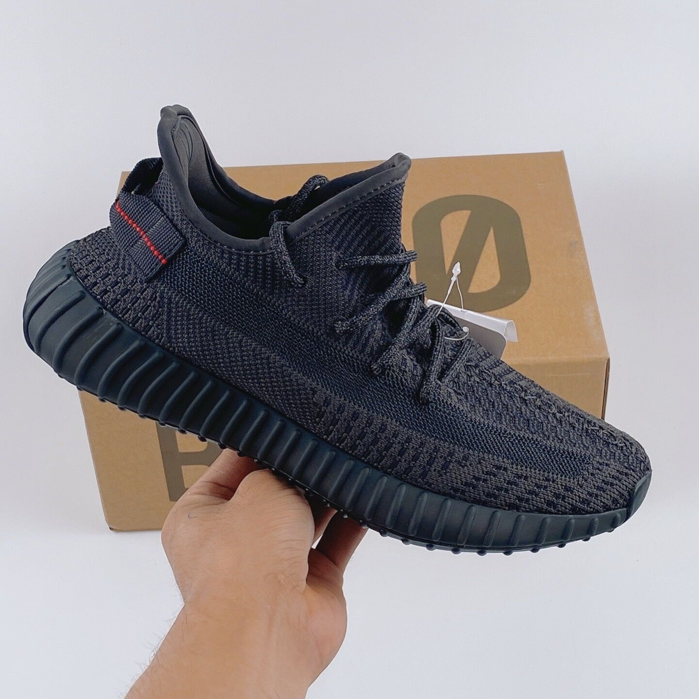 High Quality Shoes Brand Yeezy 350 Retro Basketball Sports Running Sneakers Trainers