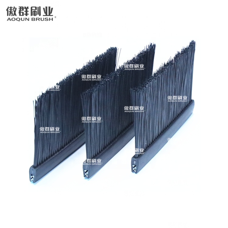 Network Equipment 19 Inch 1U Rackmount Brush Strip Panel