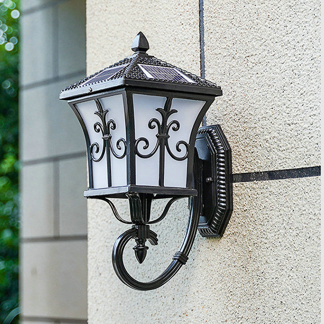 Outdoor Lamp Solar Wall Lantern Lamp Traditional Classic Waterproof And Rustproof LED Outside Wall Mount Light Fixture Wireless
