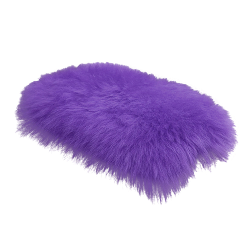 Central armrest box wool pad