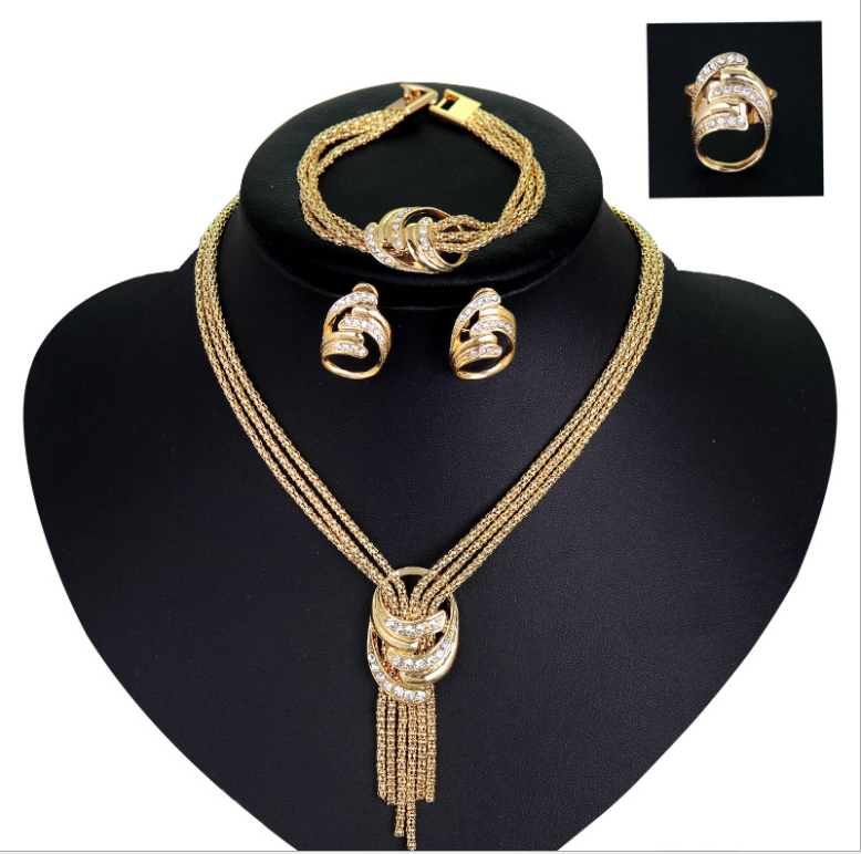 Latest Design 18k Gold Plated Wholesale Artificial Jewellery Set Diamond Jewelry Set