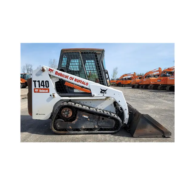 Second hand Large-Skid Loader 3ton used BOBCAT Skid Loader BOBCAT T140 suitable price with used engineering