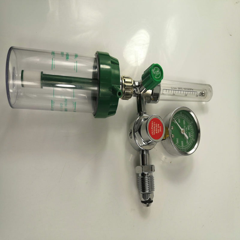 Household regulator oxygen meter pressure cylinder inhaler with humidifying