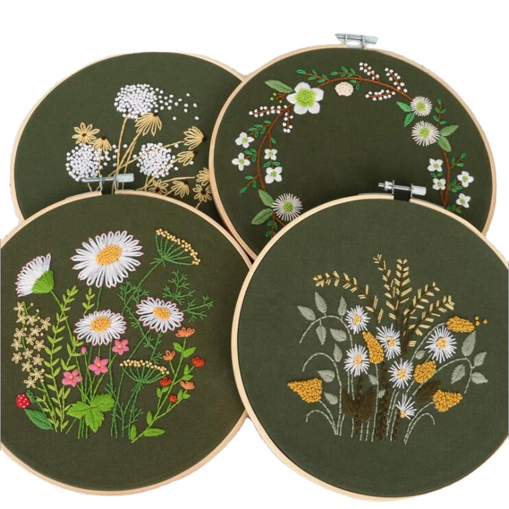 Customized Embroidery Starter Kits with Instructions Cross Stitch Hoops Pre-printed Pattern Cloth Theads and Tools Set