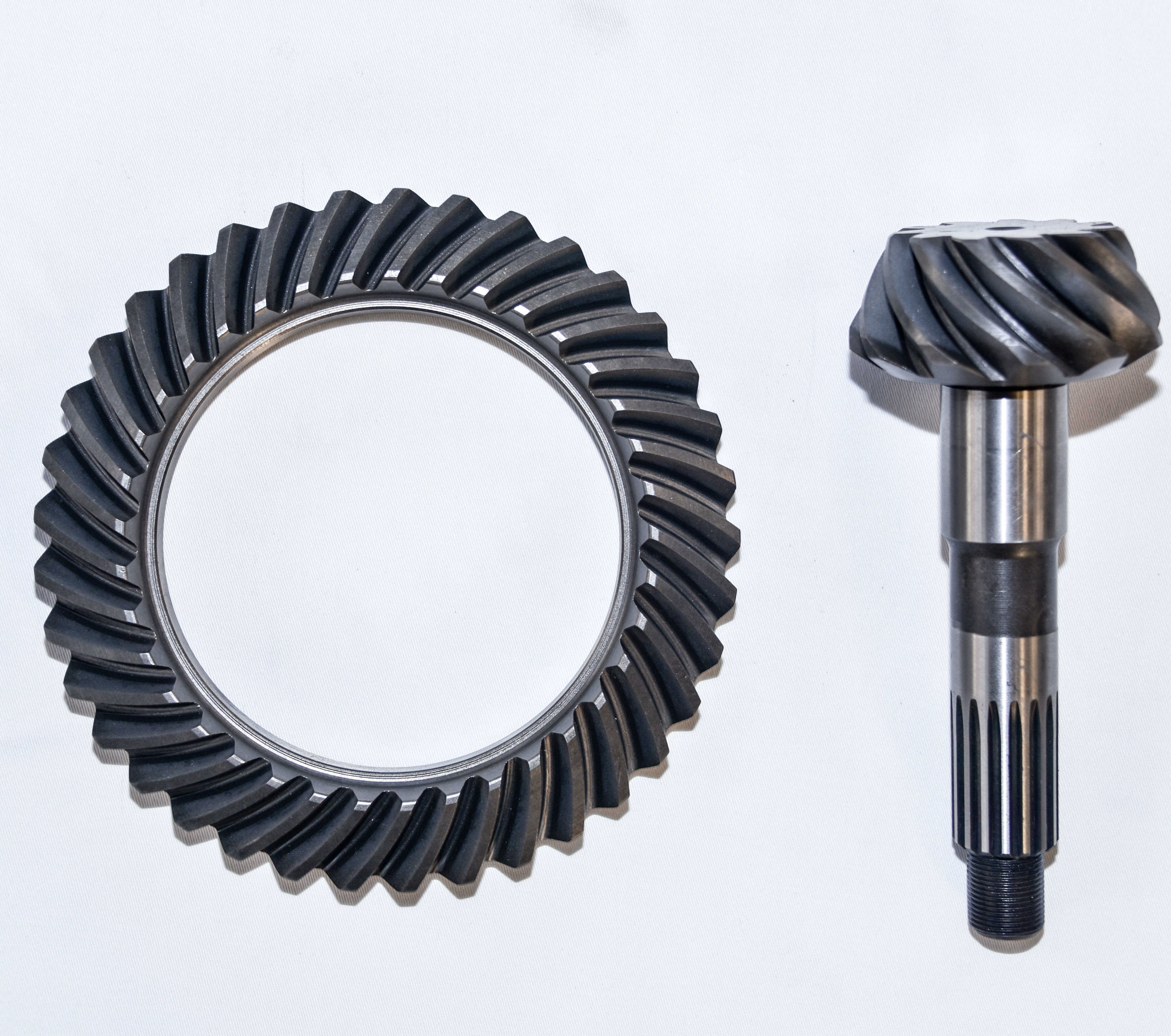 MB161192 for PS100 4D31 with 6*40 bevel gear crown wheel pinion gear