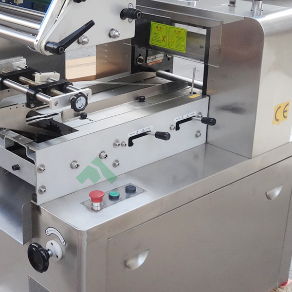 fully automatic flow-pack pillow tableware horizontal wrapping flow pack packaging machine price