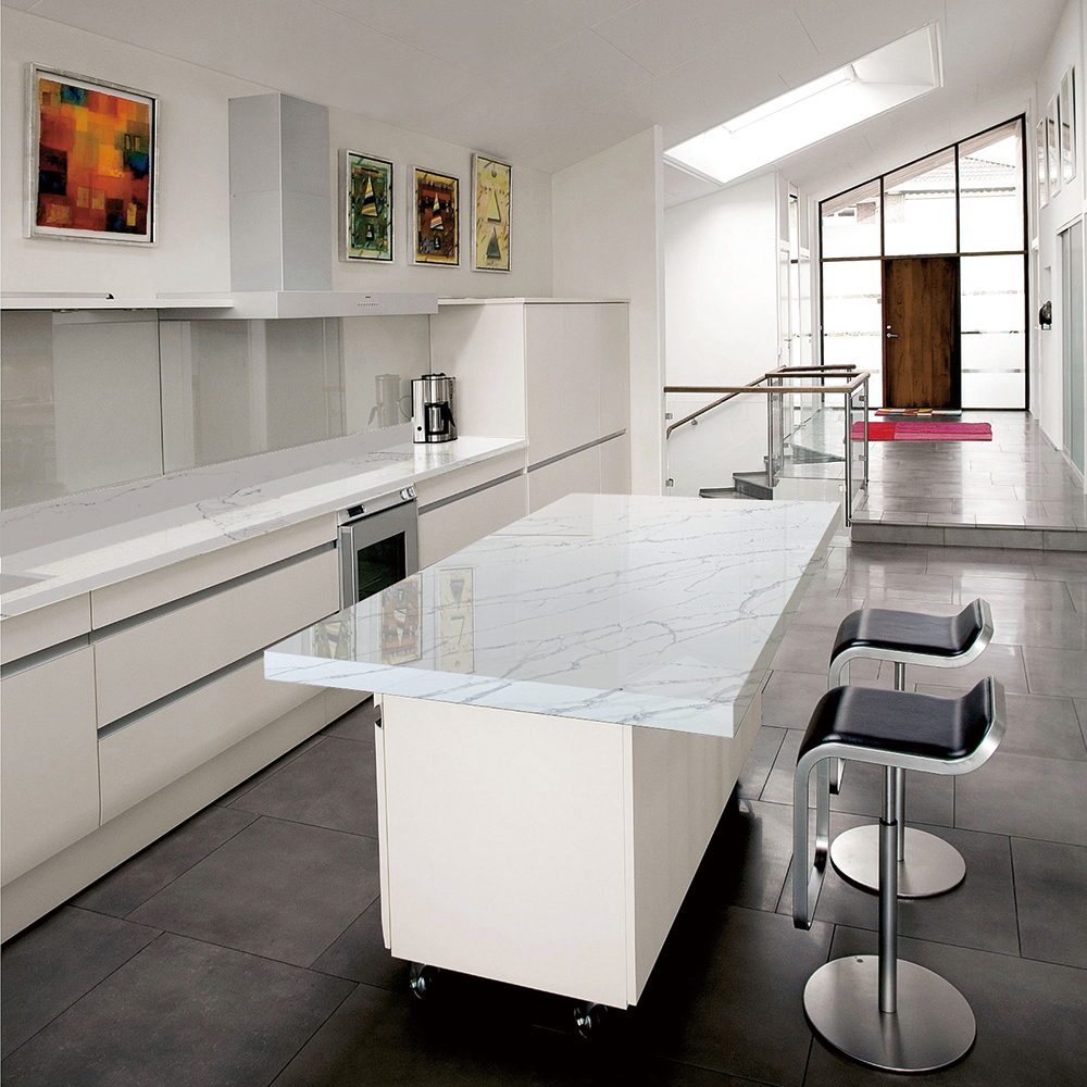 New Pattern Calacatta Artificial White Table Tops Quartz Stone Slab