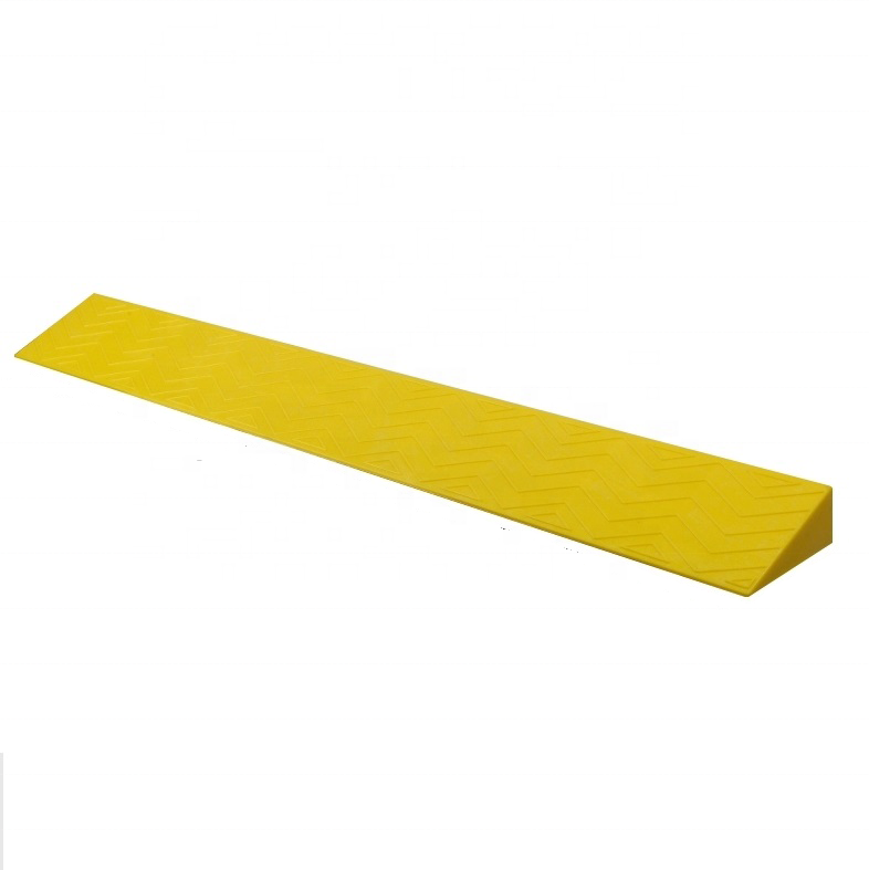 1cm Height Lightweight yellow Plastic Road Curb Ramp For Robot Vacuum Cleaner