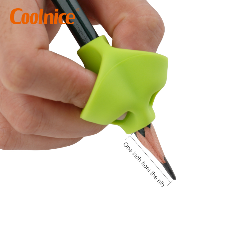 2021 Pen Holder Writing Aid Grip Trainer Training Pen Grip Silicone Pencil Grip For Kids Adults