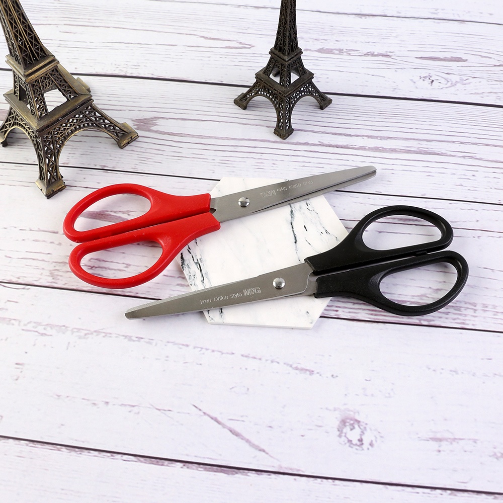 Quality Standard Stainless Steel M&G Classic Office 170MM Easy Handling And Smooth Cutting Scissors