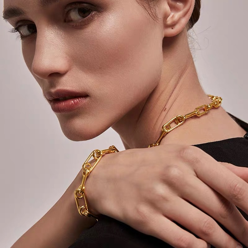 Amazon cross-border creative couples versatile simple new custom paper clip necklace bracelet for men and women