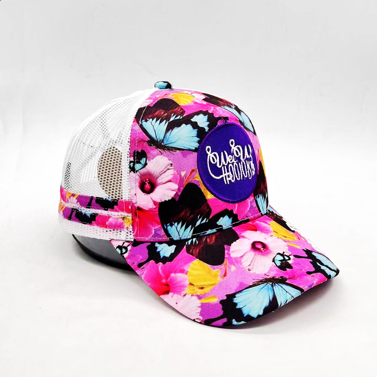 Custom Classic Trucker Hats With Printed and Patch Embroidery 5 Panel Snap Back Mesh Truck Cap Ponytail Hole Trucker Hats