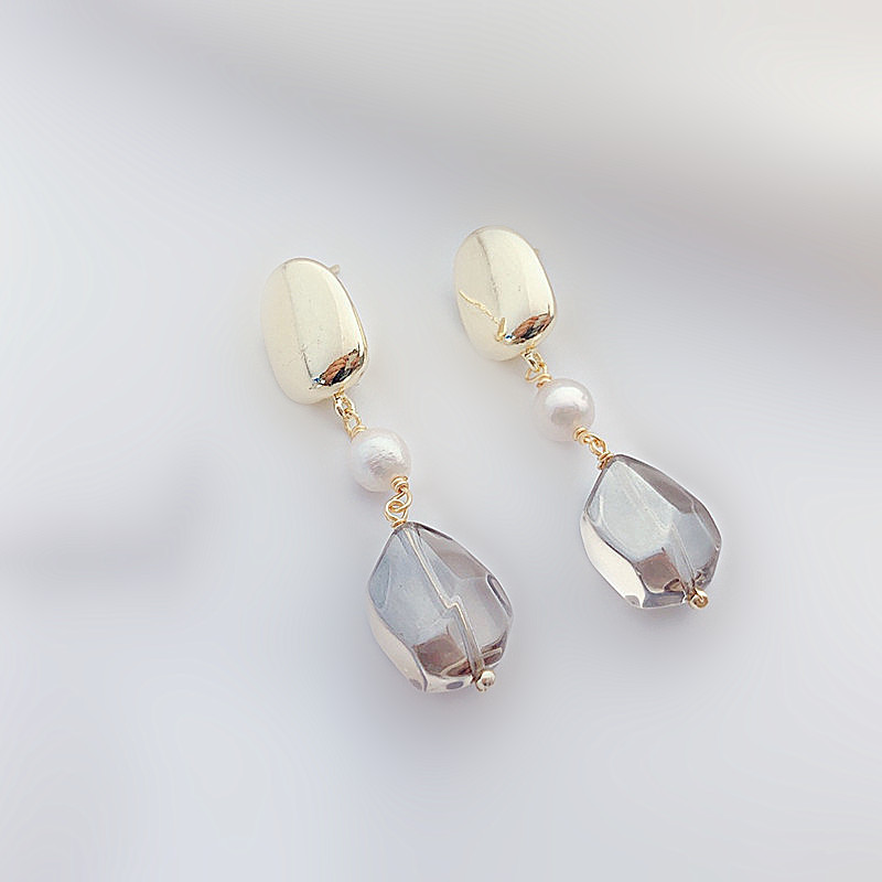 Manufacturers Selling High Quality Freshwater Pearl Earrings Women Crystal Dangle Drop Hoop Earrings