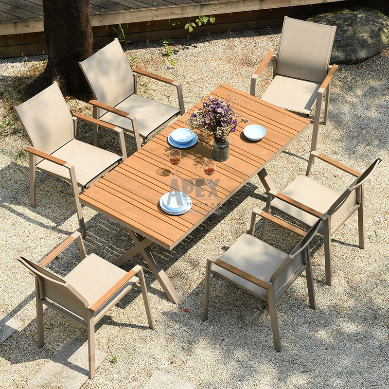 Garden Outdoor furniture Top Italian luxury design wood type 4/6/9 chair dining table garden set
