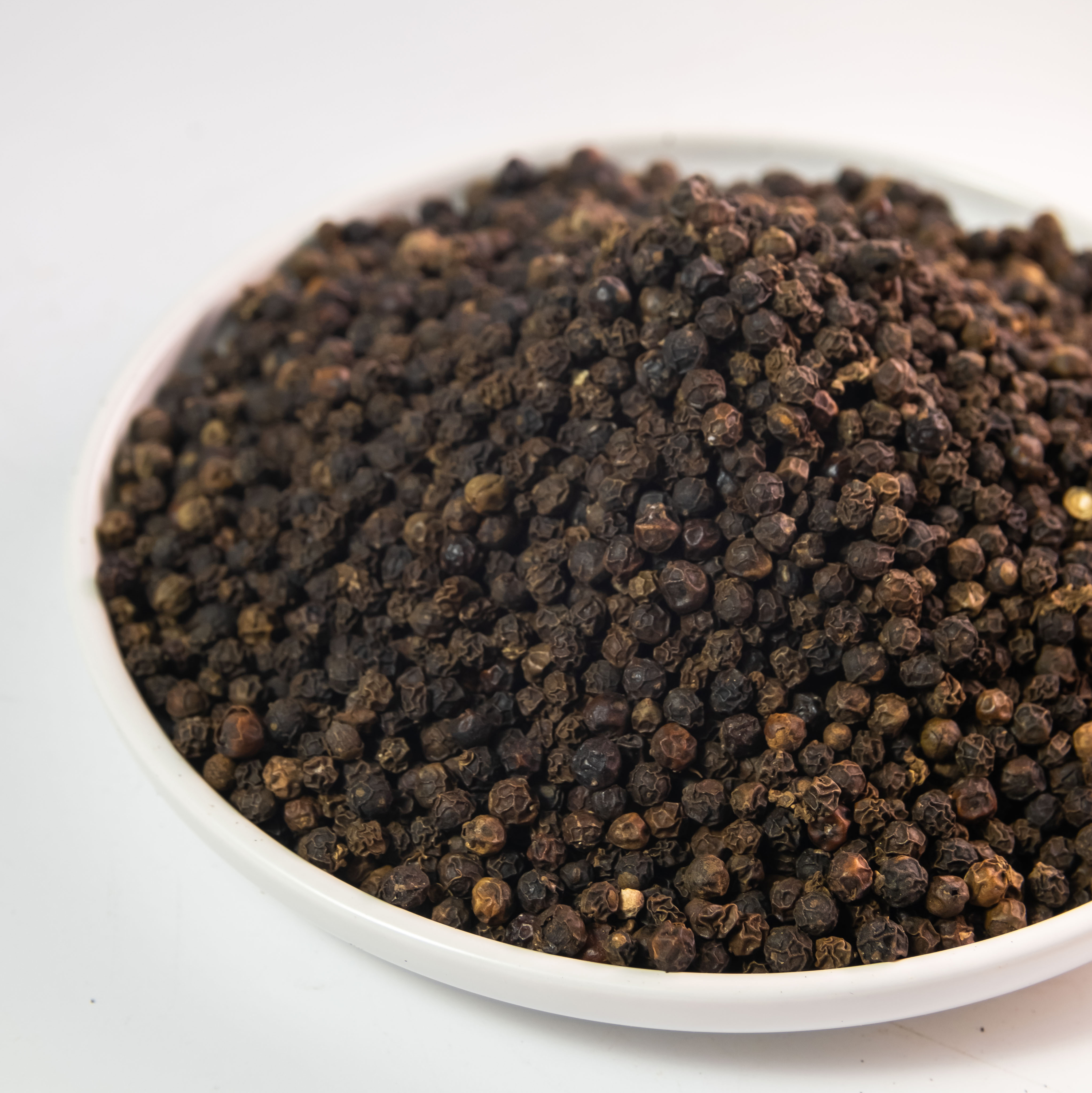 Black Pepper 3-4mesh Peppercorn with long numbing taste Hot Sale Single Spices 5mm pepper seed food seasoning for cooking
