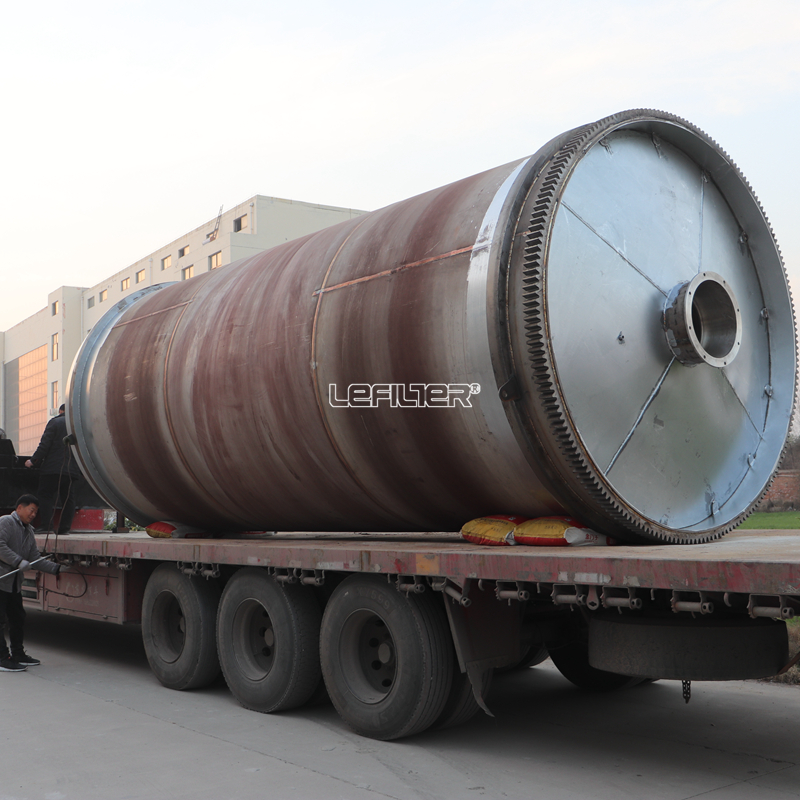 Recycling old tires to oil scrap tyre pyrolysis machine for fuel oil in Malaysia