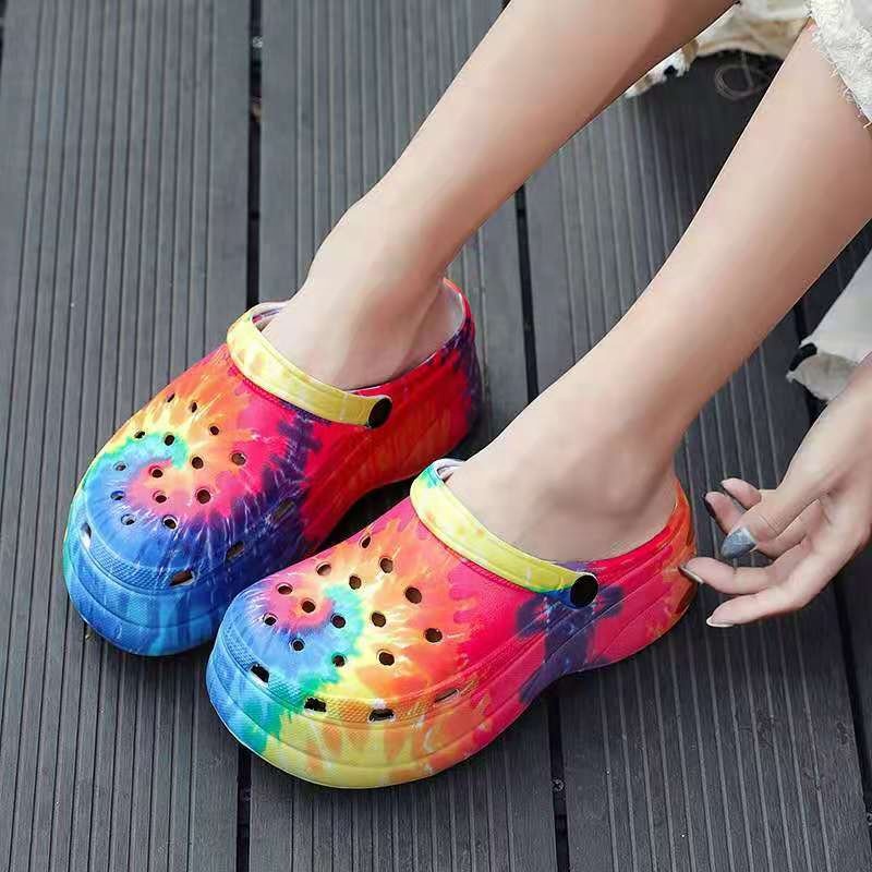 Factory Wholesale Colors Garden Shoes Unisex Clog beach Slipper Comfortable Cheap Sandals Clogs