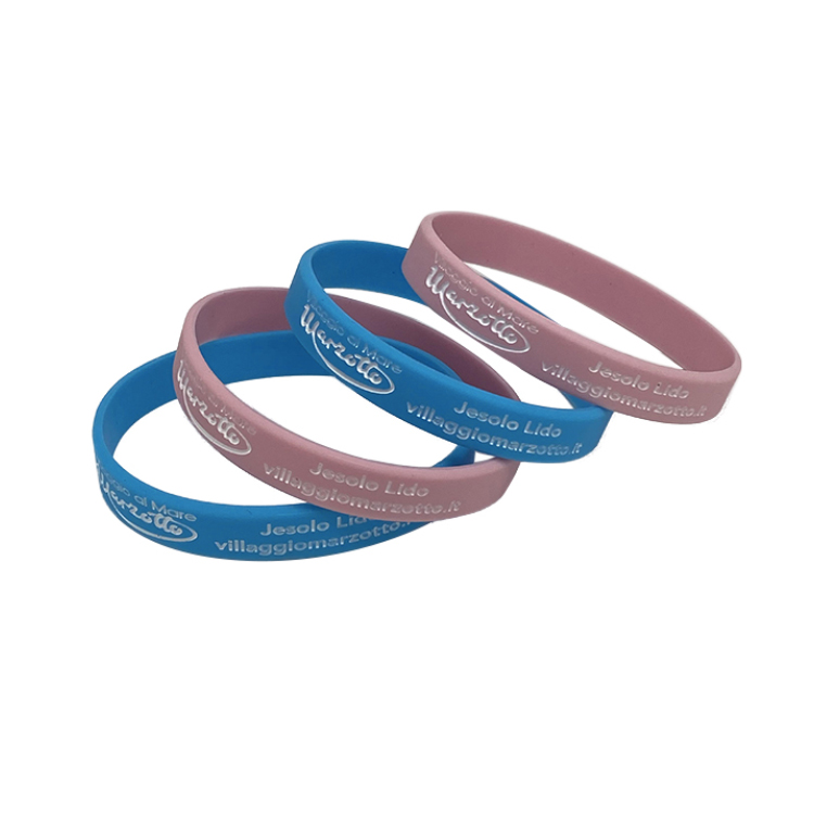 China made souvenir silicone bracelet debossed souvenir silicone wristband bracelet with ink filled logo
