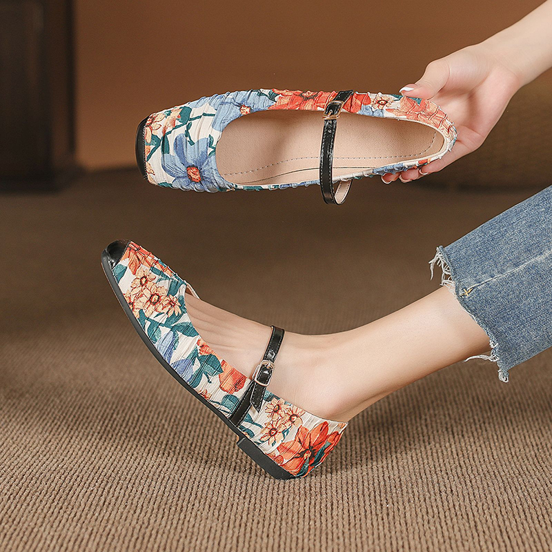 Plus size women's shoes new low heel flat bottom shallow square toe slip-on casual and versatile fashion single shoes women