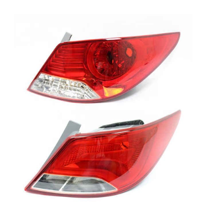 cnc auto spare parts rapid manufacture of a car lamp cover