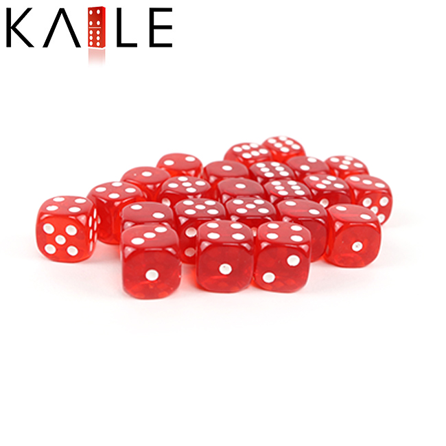 Игральные кости для казино 15 мм, прозрачные игральные кости, красные кости с белой точкой, сочетаются с покерными чипами