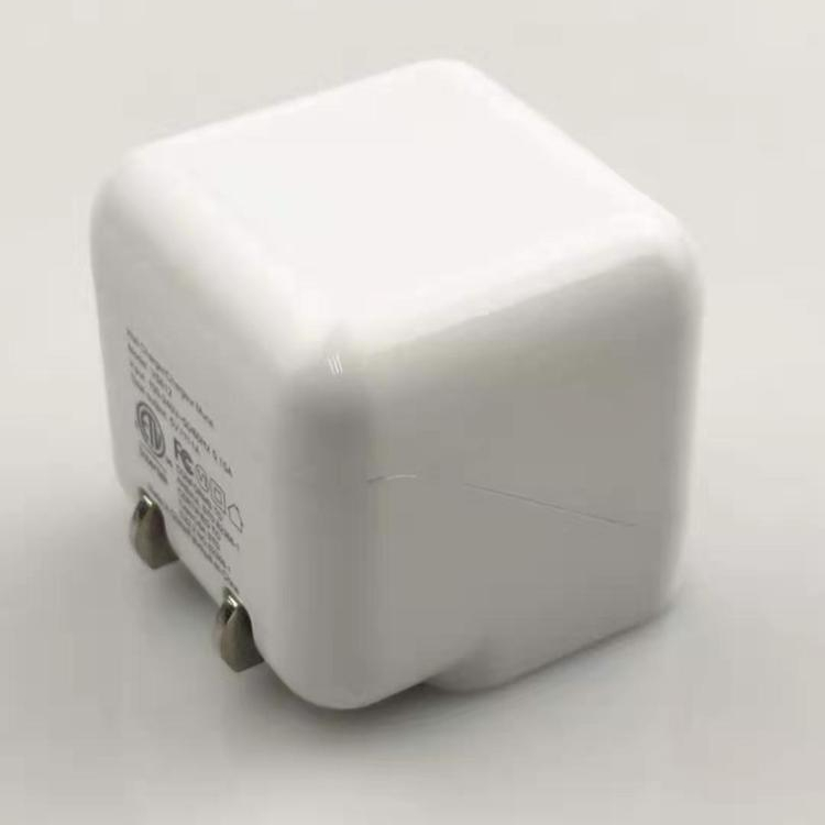 Складное зарядное устройство с usb-разъемом 5 в 1 А