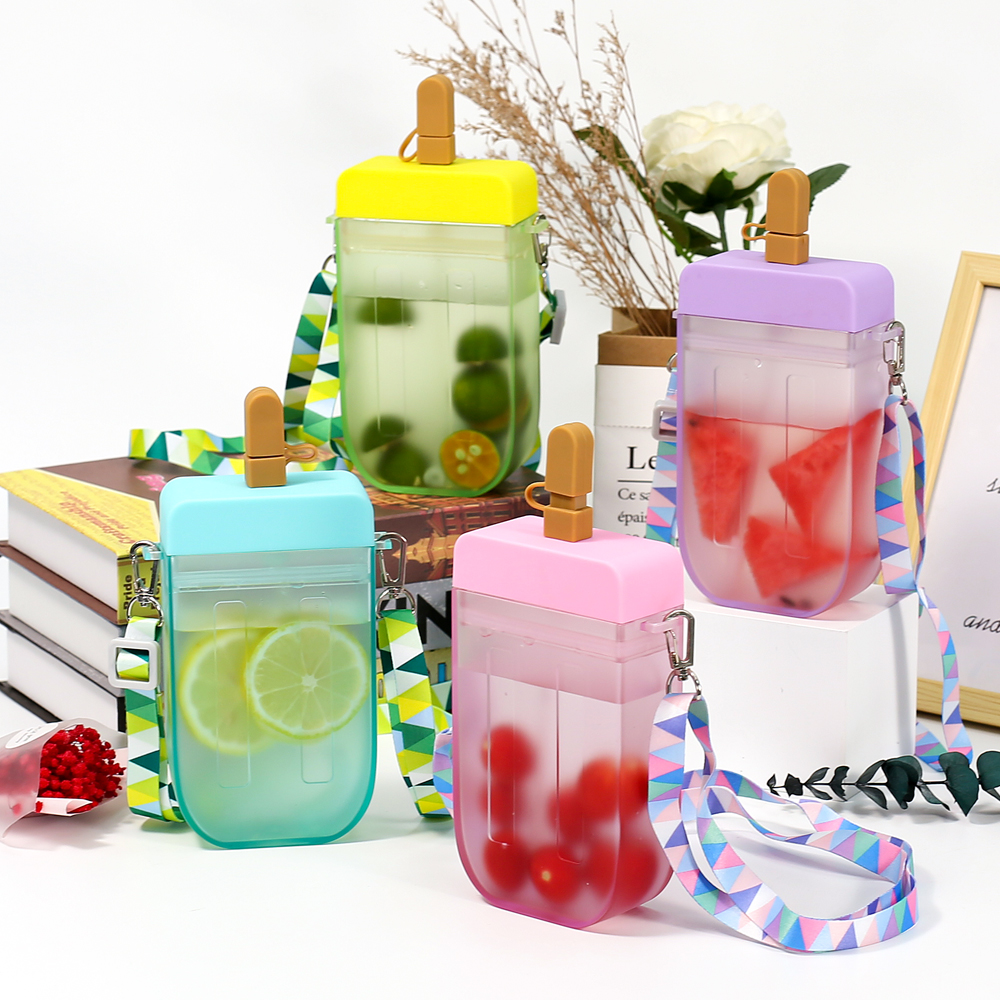 Hot Sale Cute Mini Ice Cream Plastic Water Bottle Kids Popsicle Drink Purses Little Girls Hand Bags Ladies