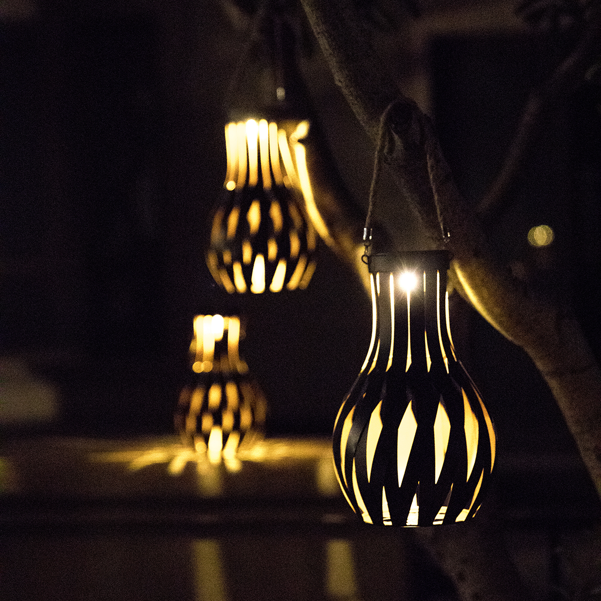 Time Slow Environmentally Friendly Retro Light LED Lamp Garden Outdoor Hanging Lights Solar Lantern Metal Crafts Holiday Gift