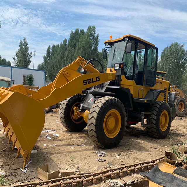 Б/у китайский колесный погрузчик 936 год 2019 для продажи популярный погрузчик в хорошем состоянии и по отличной цене