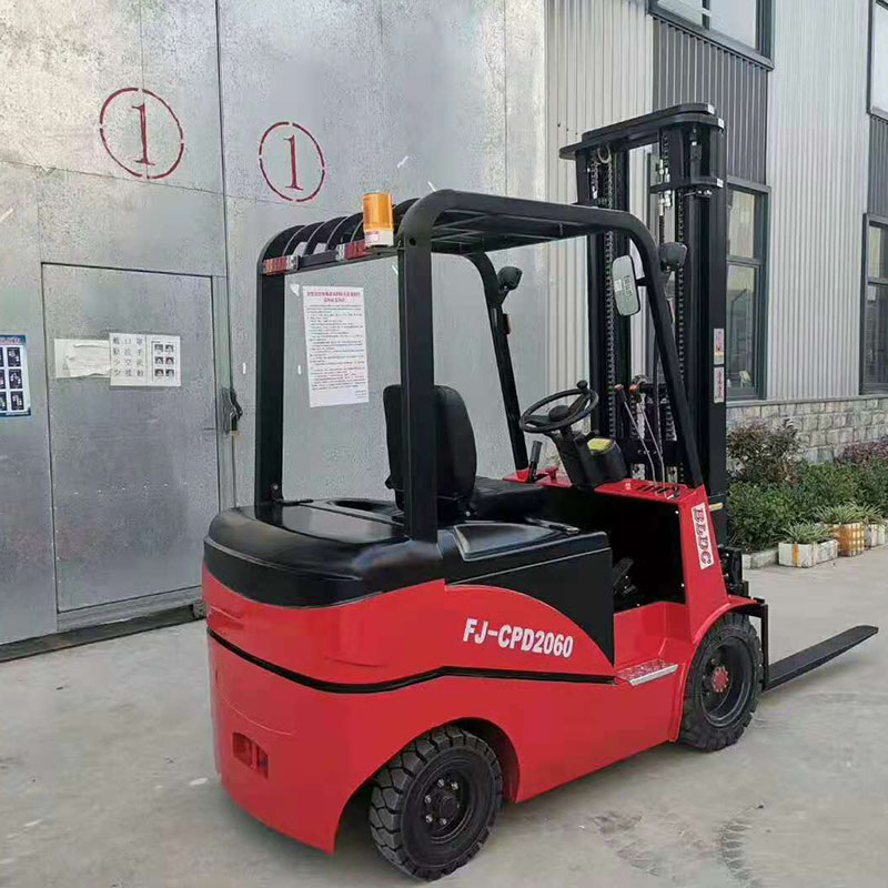 Car-type electric forklift stacker 1.5 tons four-wheel all-electric forklift small warehouse handling and unloading truck
