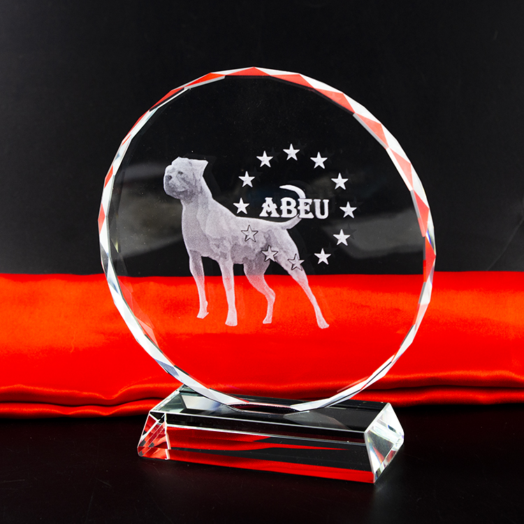 2020 guangzhou Wholesale k9 blank crystal glass trophies personalized custom 3d laser engraved picture dog Crystal trophy award