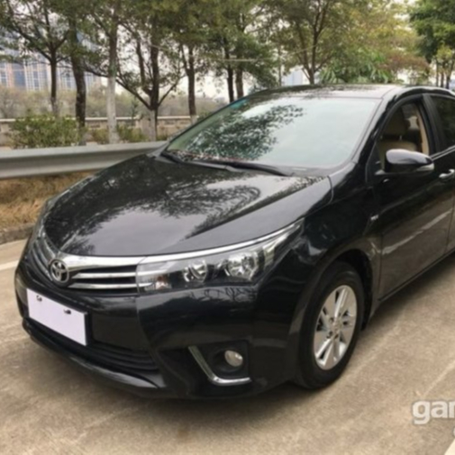 Подержанные автомобили Toyota Corolla 2014 год л Автоматическая коробка передач по очень конкурентоспособной цене