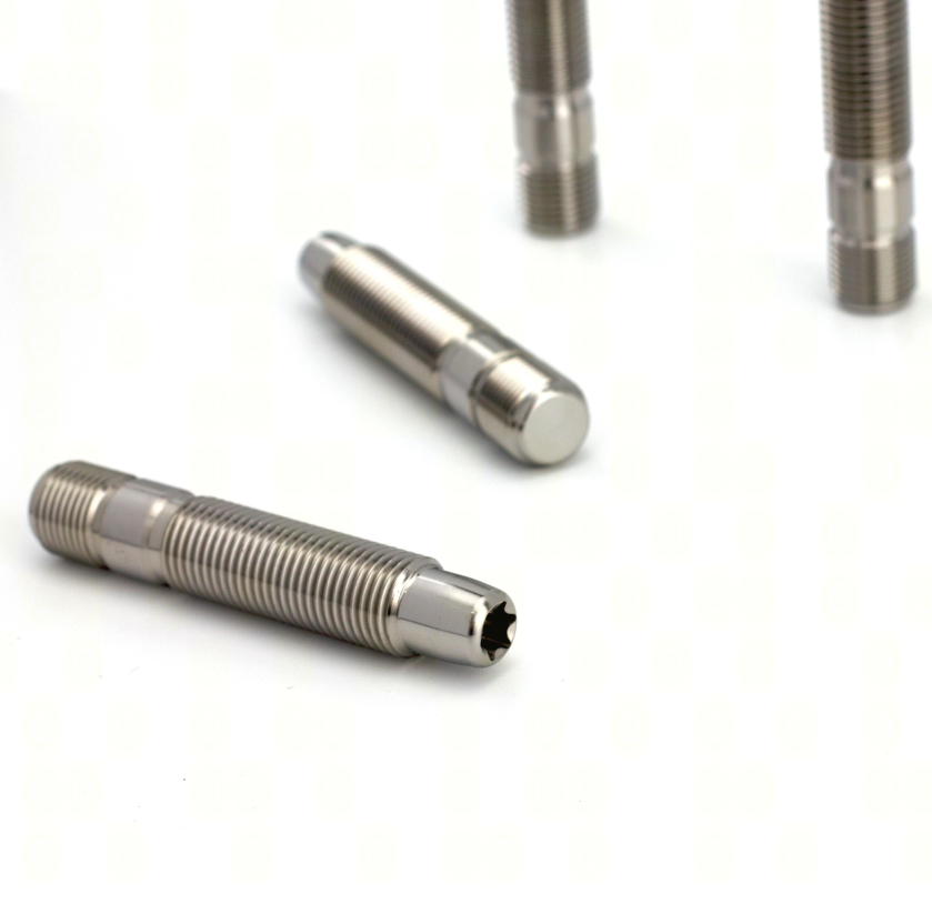 2025 hot sale wheel lug bolts titan titanium wheel hub for cars
