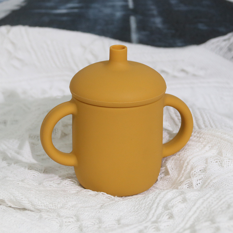 Оптовая продажа, новая силиконовая чашка sippy, многоразовая детская чашка из органического силикона без БФА