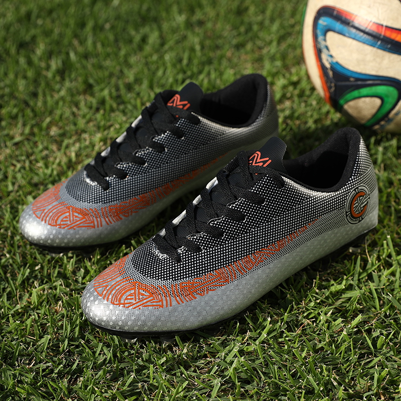 Free Shipping Some Countries Zapatos De Futbol Soccer PU Upper Rubber Sole Football Boot Soccer Shoes For Men Soccer Shoes