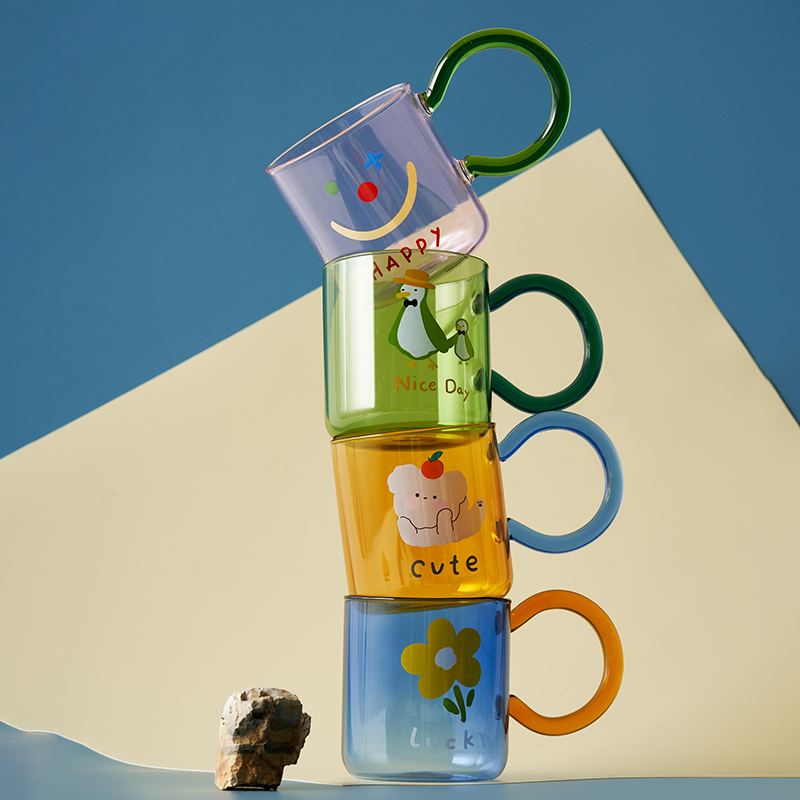 2021 New Design Glass Cups Cartoon Personalized Printing Heat Resistant Reusable Coffee Mug With Color Handle 3215