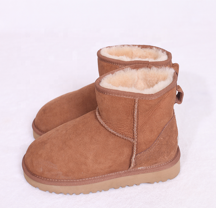 China Factory Customizable Color/Size Sheepskin Snow Boots Wholesale manufacturer