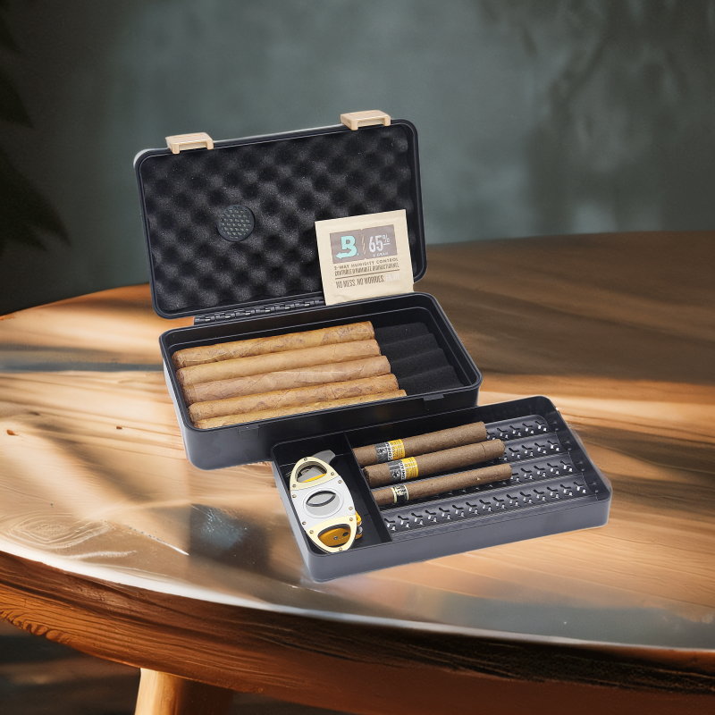 Factory Cigar Bar Cabinet Humidor Moisture-proof Portable Cigar Humidor Travel Cigar Case With Cutter and lighter