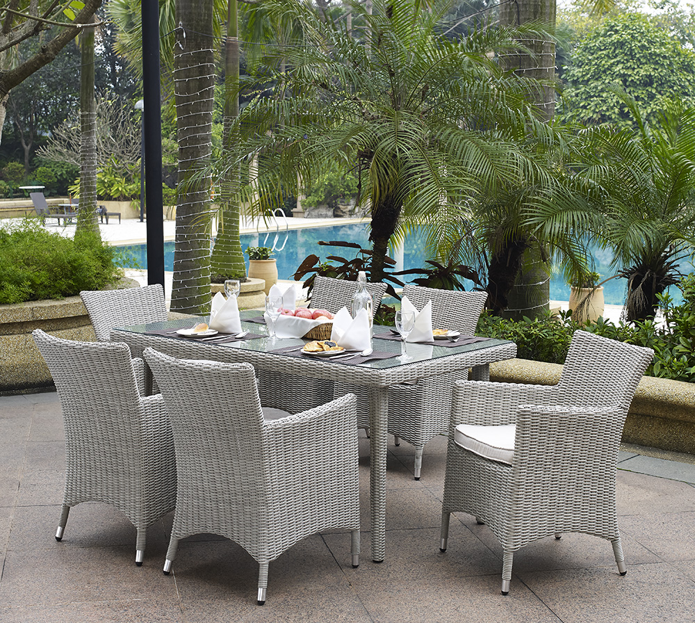 Contemporary Outdoor Patio Furniture Set Wicker Rattan Table Chairs Glass Top Farmhouse Apartment Turkey Terrace Garden Set
