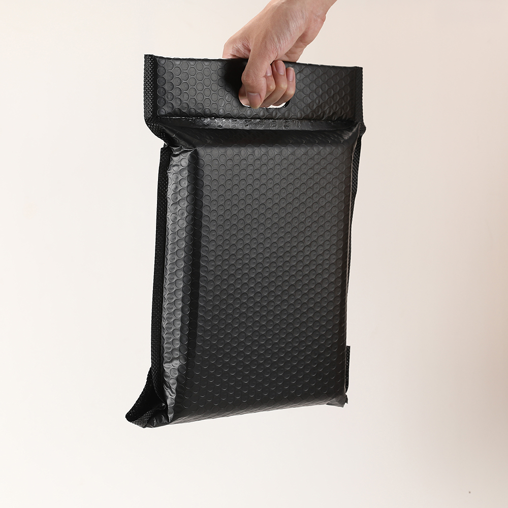 Custom Strong Adhesive Co-extrusion Protective Packaging Plastic Carrier Bubble Bag For Shipping