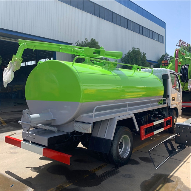 Small 1200 Gallons 5000L fecal suction vacuum pump truck fecal sucking vacuum tanker truck for sale